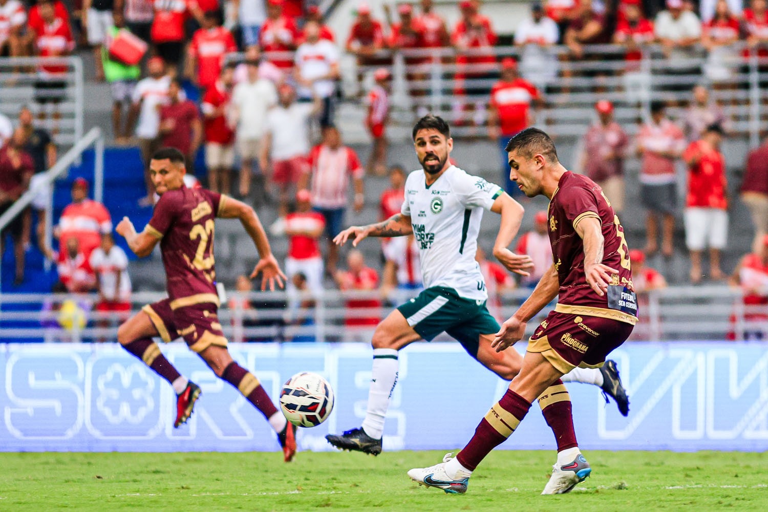 nhan-dinh-soi-keo-goias-vs-crb-luc-07h30-ngay-8-10-2025-1