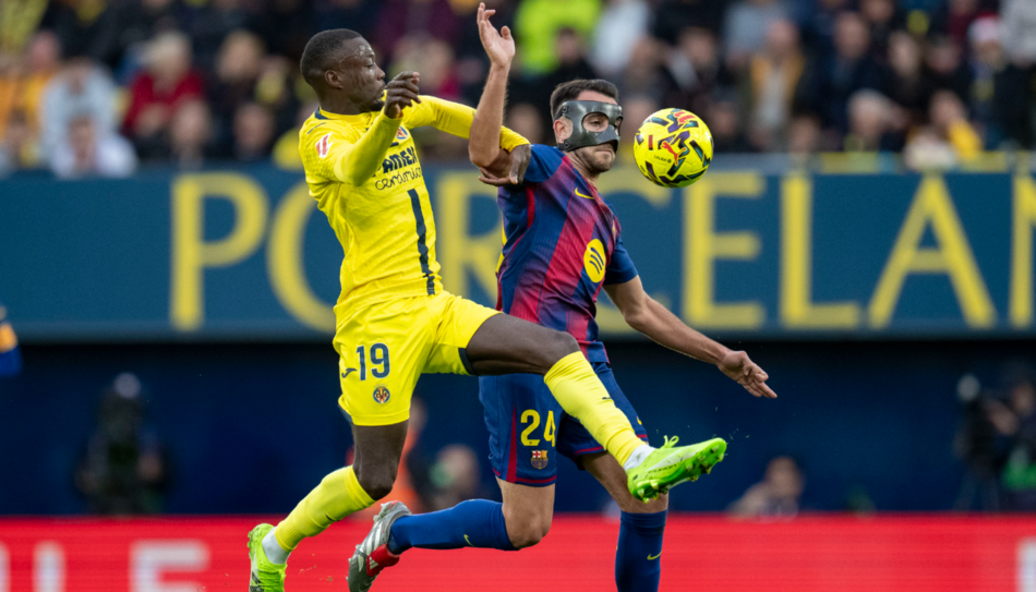 Villarreal vs Barcelona (22:15 � 21/12) | Xem lại trận đấu