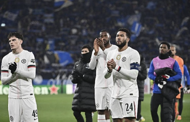 Chelsea phập phù, giấc mơ vô địch dần xa tầm với