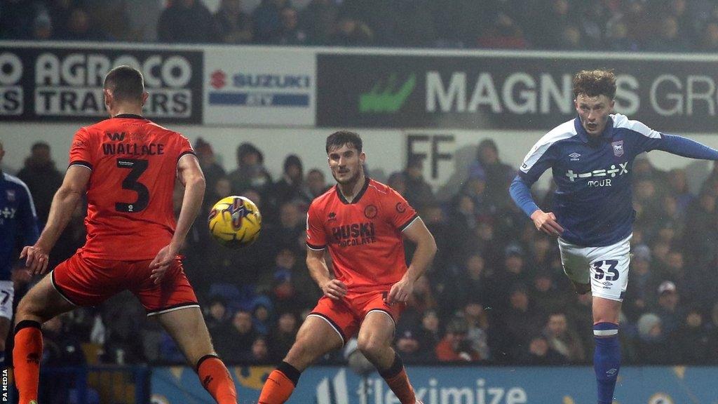 Nhận định soi kèo Millwall vs Ipswich lúc 20h00 ngày 26/12/2025