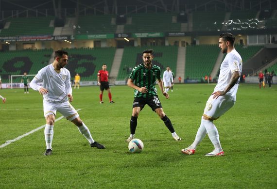Nhận định soi kèo Sakaryaspor vs Manisa lúc 0h00 ngày 27/12/2025