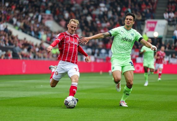 Nhận định soi kèo West Bromwich Albion vs Bristol City lúc 22h00 ngày 26/12/2025
